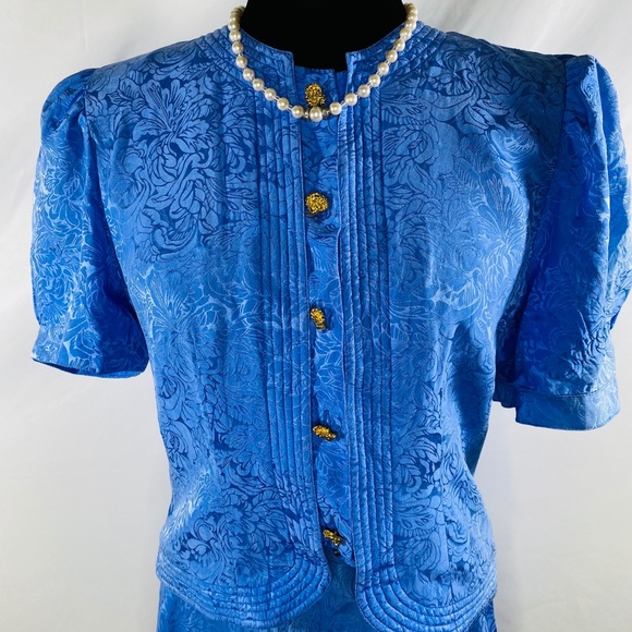 Women’s skirt set - Picture 2 of 4